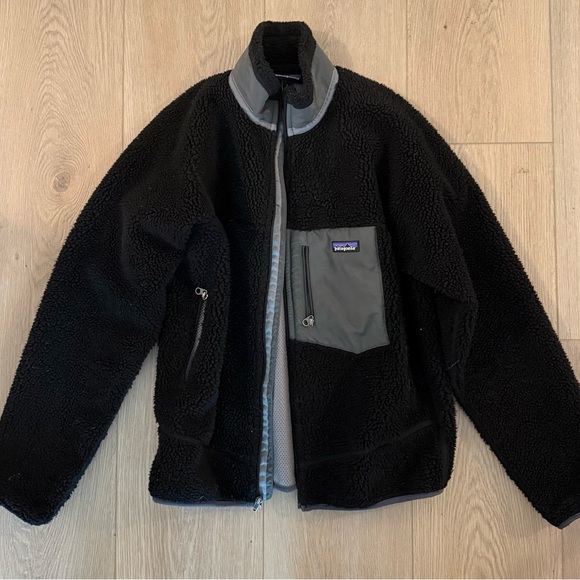 Patagonia Classic Retro X Jacket Deep Pile Size Small Black Gray - Picture 1 of 2